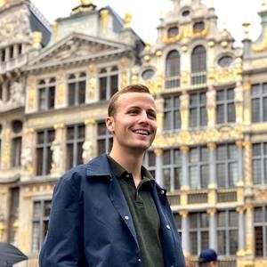 Meet your Posher, Chandler